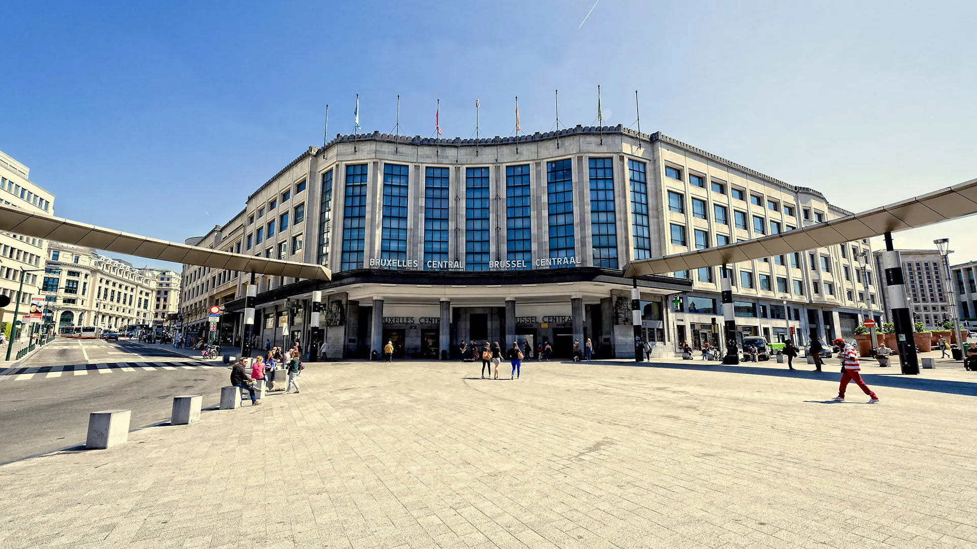Charles Home - Grand Place Aparthotel
