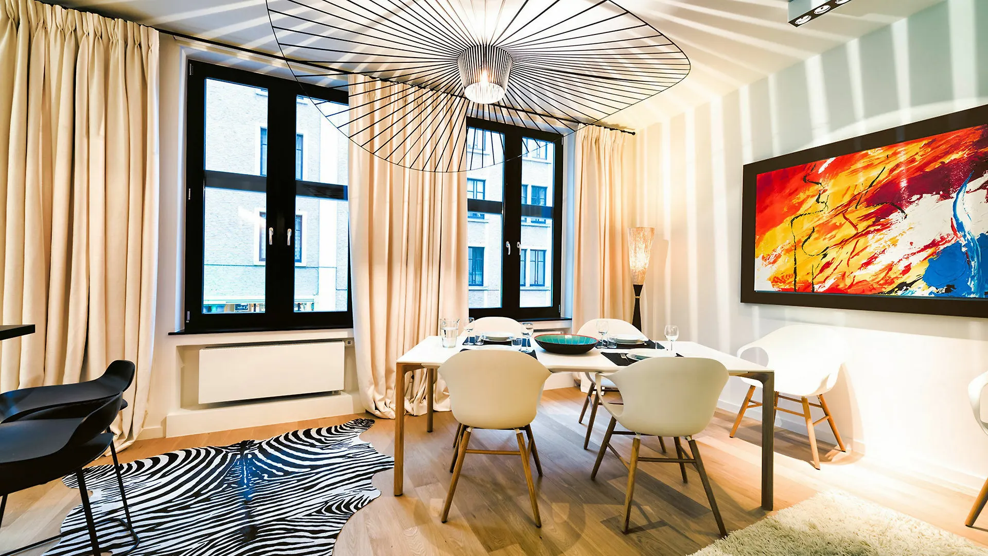 Charles Home - Grand Place Aparthotel  Brussels