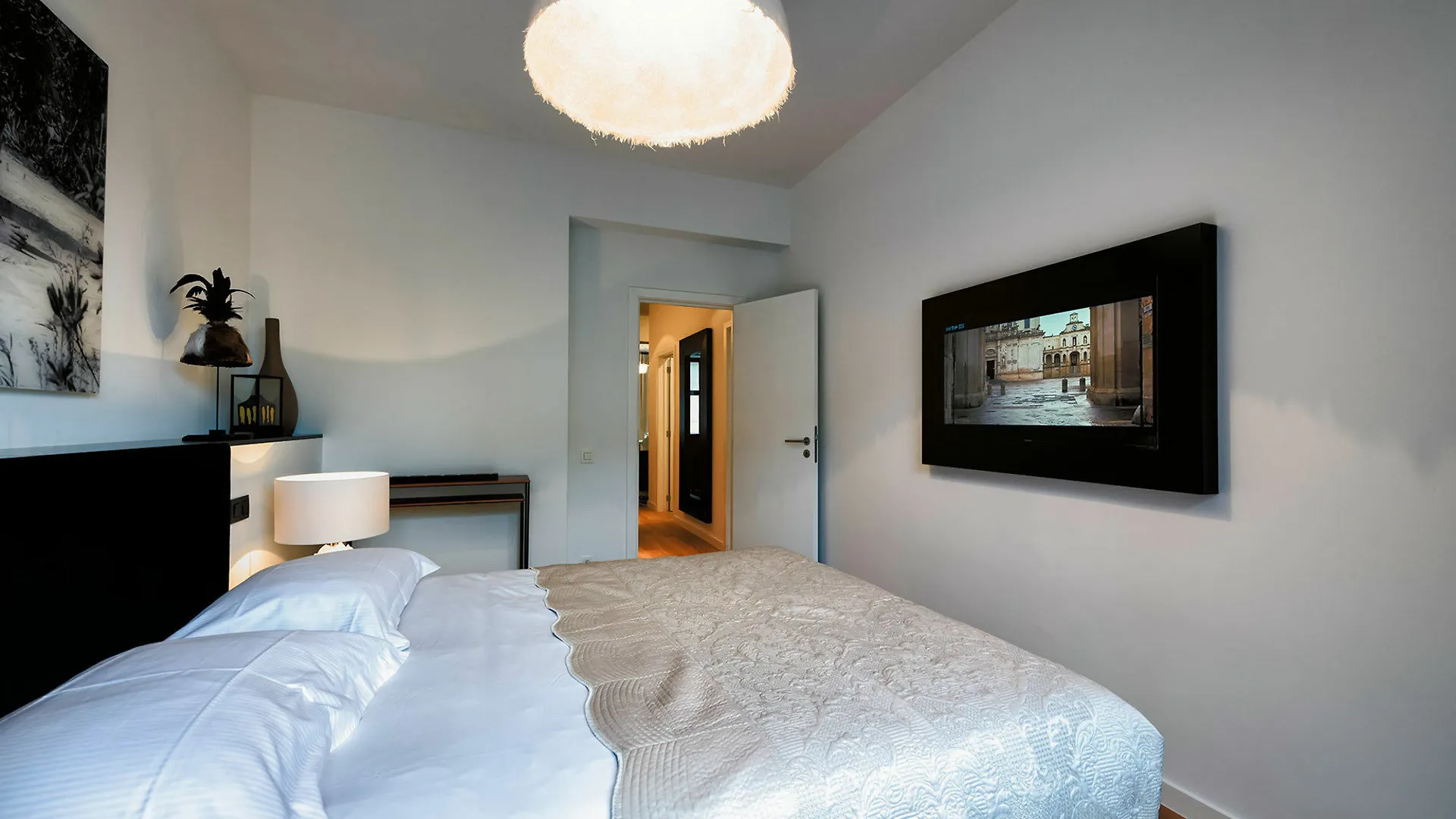 ****  Charles Home - Grand Place Aparthotel Belgium