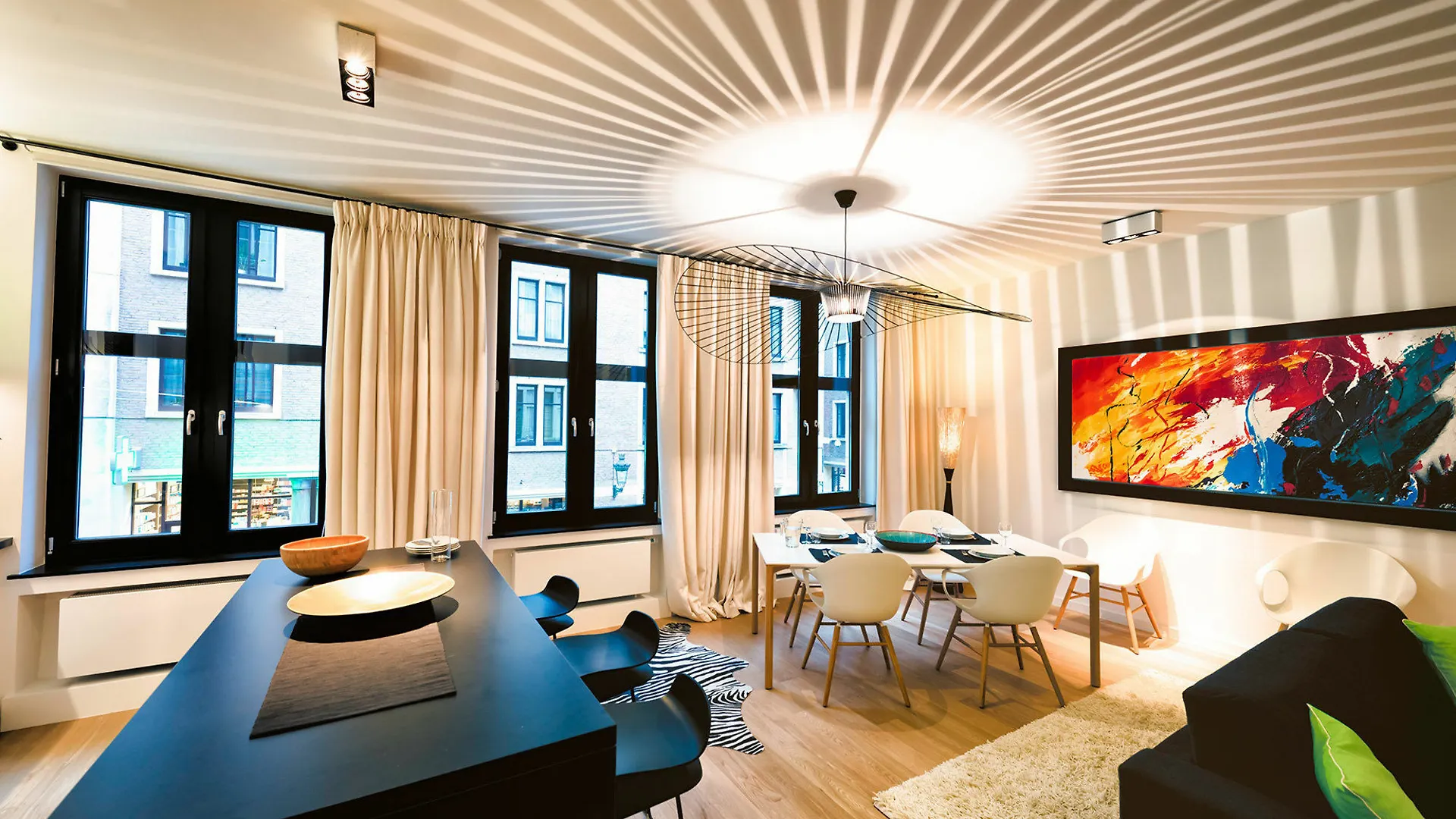 Charles Home - Grand Place Aparthotel 4*, Brussels